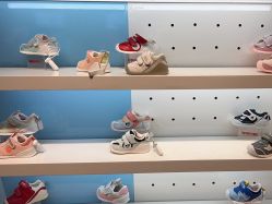 -孩子王(泊富ICITY店)