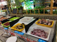 -梅园国际大酒店·自助餐厅(光明港店)