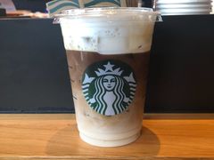 大溪地风情绵云冷萃-星巴克(台州临海紫阳街店)