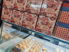 -HappyMiss花满楼·鲜花饼·鲜花茶·伴手礼(上海环球港店)