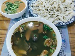 -东兴顺爆肚张