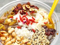 -八一路好吃街(雨田商务大厦店)