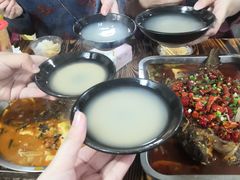 -小球滚滚湘菜馆·烤鱼·口味虾(太平街店)