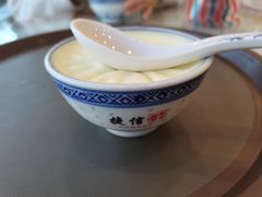 -捷信牛奶甜品世家(学府店)