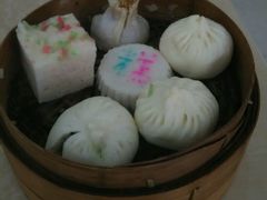 特色小笼-大明寺素食坊(扬子江中路店)