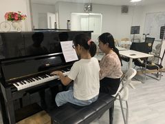 -属音琴行(成山路店)
