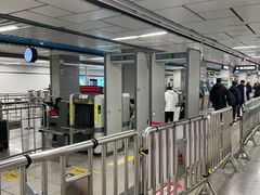 -体育场(地铁站)