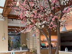 -蜜桃餐厅·伴山(湖滨商业街店)