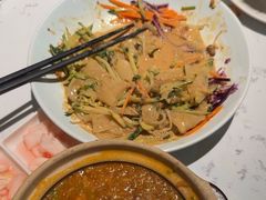 -关东小磨东北菜(漕河泾印象城店)