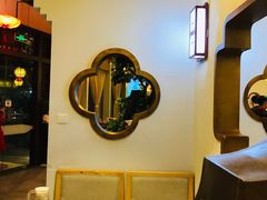 -万重锦·人文川菜馆(骡马市店)