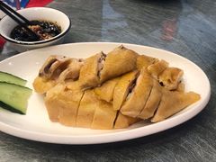 -侬佳蒸菜馆(听潮店)