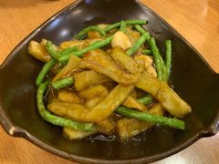 长豆角烧茄子-小土豆北方菜馆(方庄店)