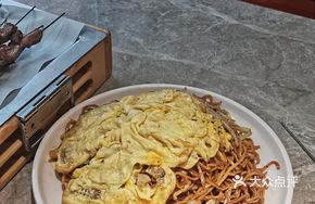 Night Market Stir-Fried Noodles