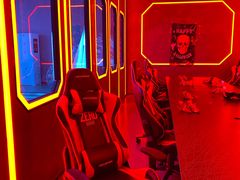 -世代星球·保龄球·镭战真人CS·团建(杨浦店)
