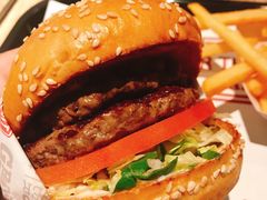 -The Habit Burger Grill 哈比特汉堡(复兴soho店)