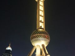 -陆家嘴空中步行连廊