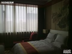 大床-海上海莲花商务酒店(二部)