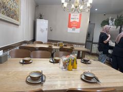 -贯贯吉·清真餐厅(浙江中路店)