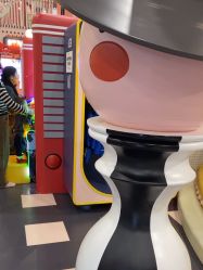 -MELAND CLUB亲子乐园·派对·餐厅(北京芳圆里ID MALL店)