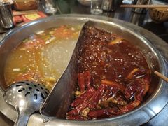 -重庆风光老灶火锅城(同德广场店)