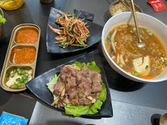 -韩本家韩国料理餐厅(大东街店)
