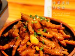 -霄汉牛三鲜湖北砂锅菜(万松园2店)