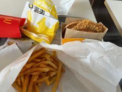 -麦当劳(吴圩机场店)