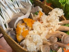 -老员外骨汤火锅(海州古城店)