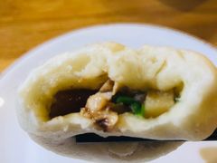 酱肉包-陈傻子餐厅(世纪都会店)