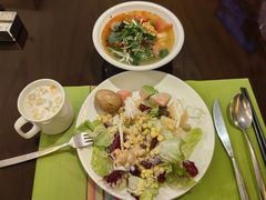 -厦门希尔顿逸林酒店·圆聚自助餐厅(五缘湾店)
