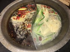 -宽板凳老灶火锅(南礼士路店)