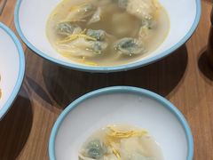-小杨生煎(白玉兰广场店)