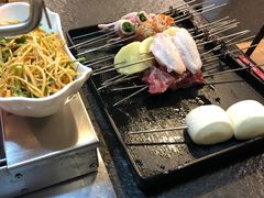 -長壹旋转烤吧 农家鸡火锅