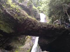 -夏霖九天银瀑风景区