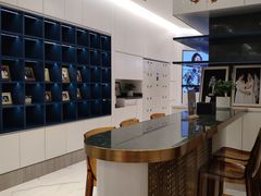 -海马体照相馆(环贸iapm大师爱情店)