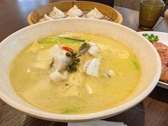 -玖鲜小笼(中山广场店)