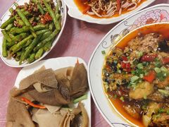 -洪霞餐馆