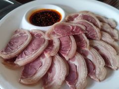 -酱皇乳鸽(富威大厦B座店)