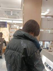 -一東造型烫发染发