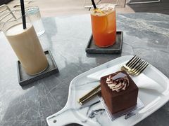 -UNI UNI(环亚凯瑟琳店)