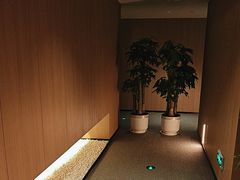 -涨巢·潮玩水疗局