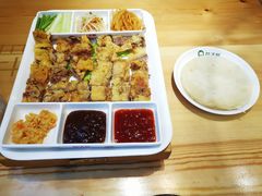 -肘子酥·天津菜·特色捞面(德云社店)