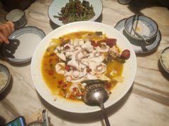 -周渝食惦·酸菜鱼精致川菜(横岗店)