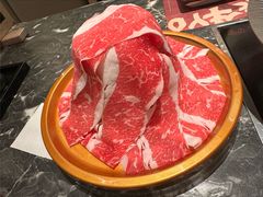 -牛YO寿喜烧·铁板烧和牛火锅自助(市府恒隆店)
