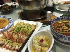 -铜锣湾·有麝自然香(渝北财富中心店)