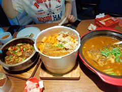 -有红鸡毛店·川菜(建设路店)