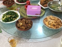 -香乡美食府特色肥西老母鸡(三河古镇店)