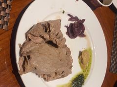 -武汉世茂希尔顿酒店·汇·全日餐厅