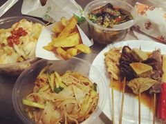 -泰龙城小吃街