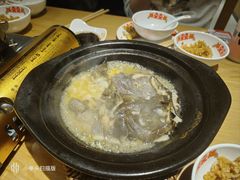 -邹开喜·炭炉鸡煲·海鲜火锅(虹口足球场店)